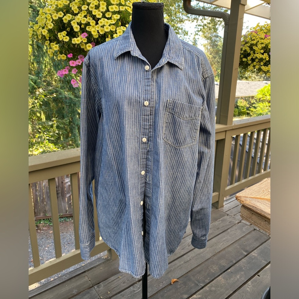 Gap indigo striped denim shirt. XL